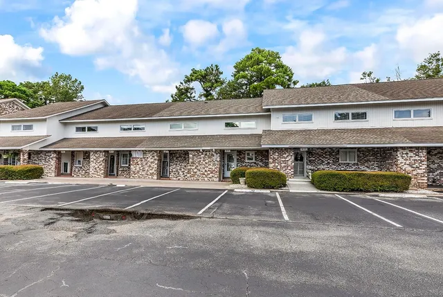 1840 Fairway Ridge Dr.