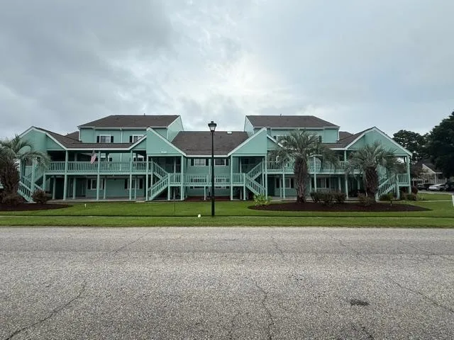 1930 Bentgrass Dr.