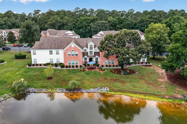 4391 Daphne Ln.