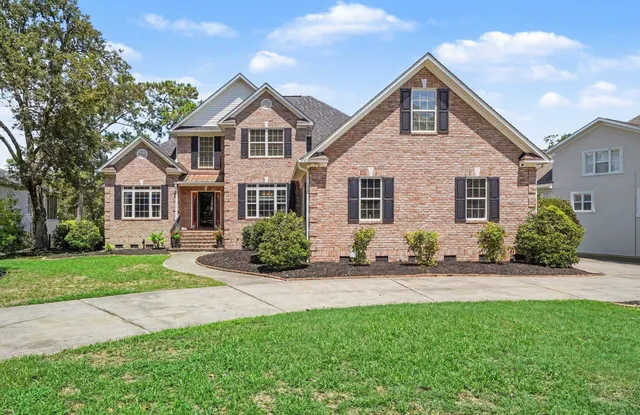 2276 Big Landing Dr.