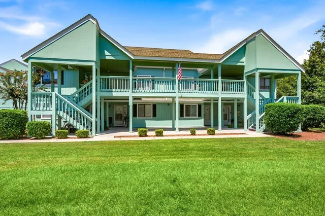 1930 Bent Grass Dr.