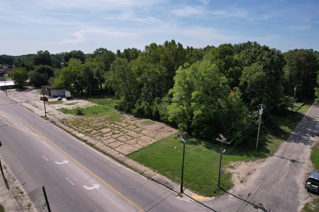 201 W Main St.