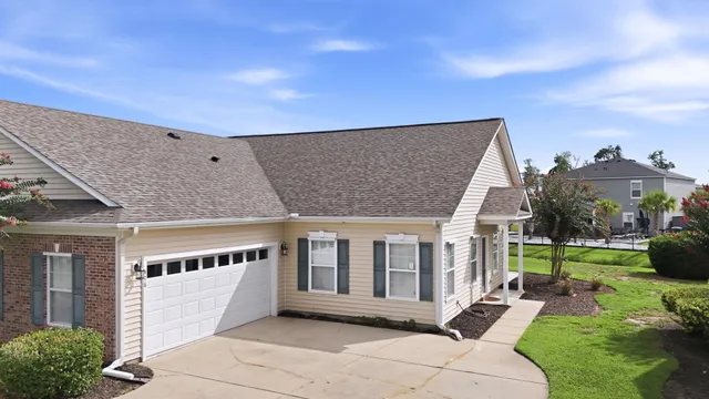 476 Deerfield Links Dr.