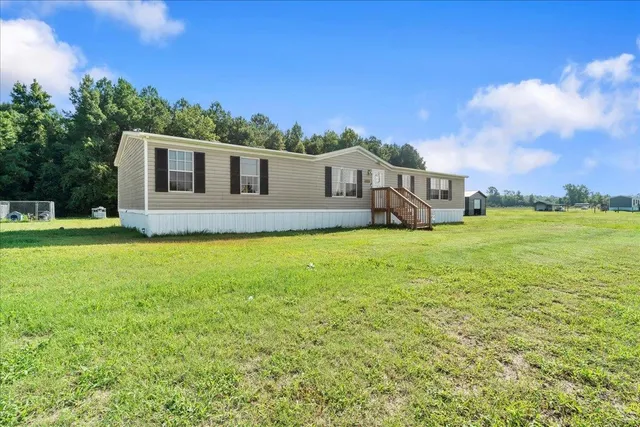 10026 Hardwick Rd.