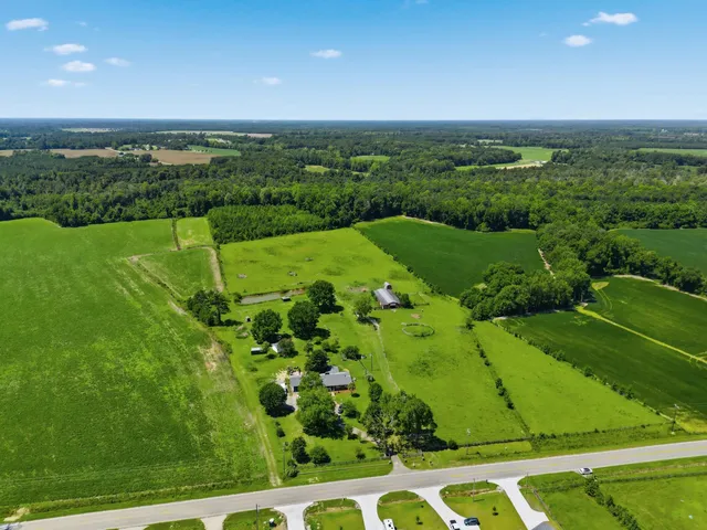 1175 Highway 9 Business W