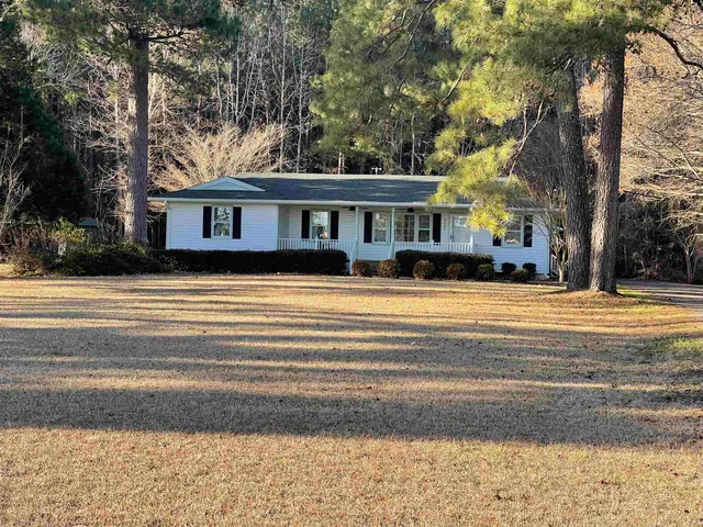 2141 Carolina Rd.