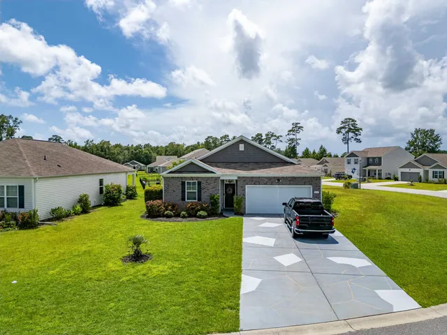 275 Forestbrook Cove Circle