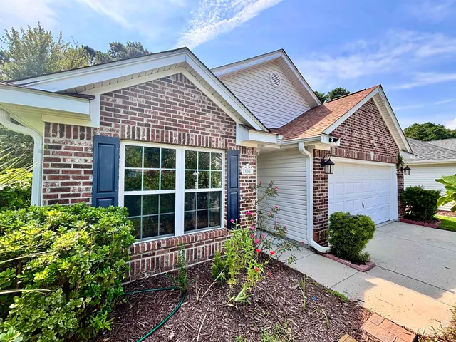 605 Needlerush Ct.