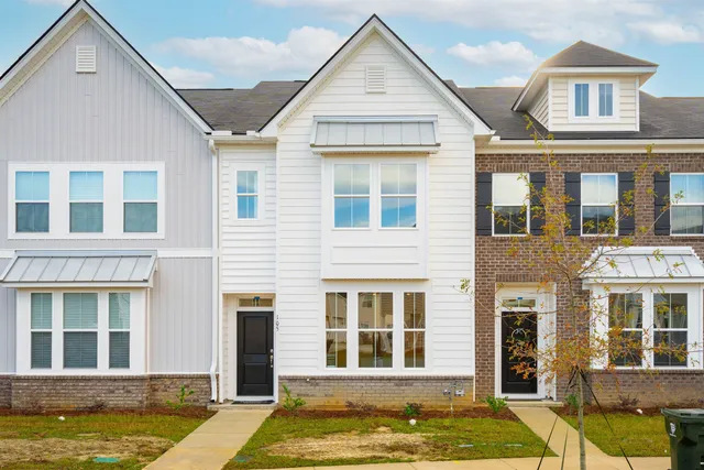 231 Lockland Dr