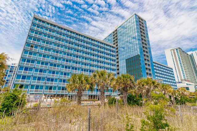 1304 N Ocean Blvd.