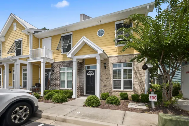 790 Sail House Ct.