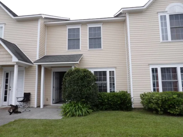 4128 Horseshoe Rd.