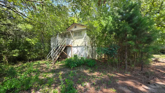 8476 Grapevine Ct.