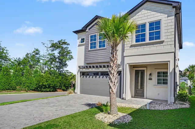 6774 Ocean Breeze Loop