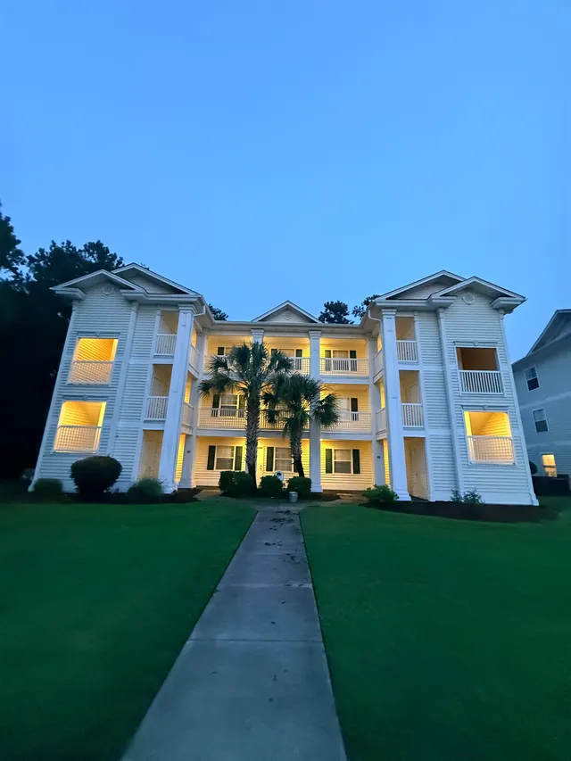 564 White River Dr.