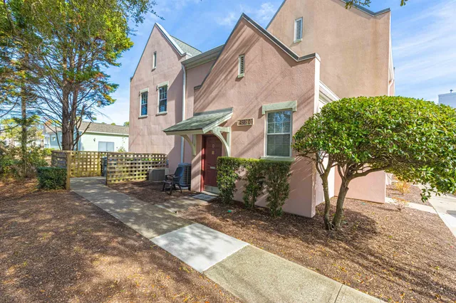 4585 Girvan Dr.