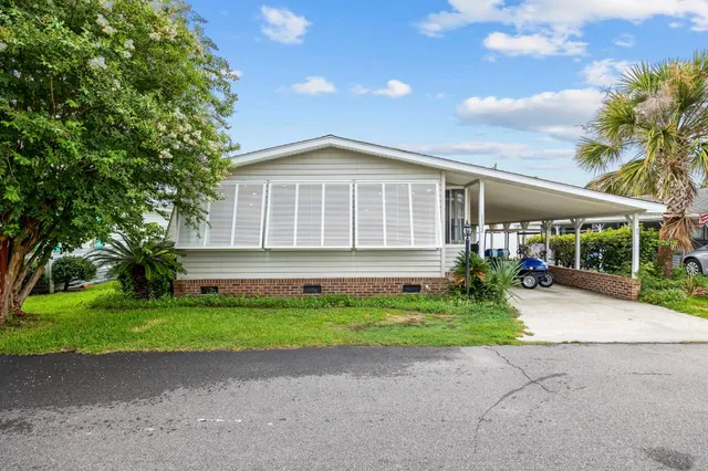 1732 East Lake Dr.