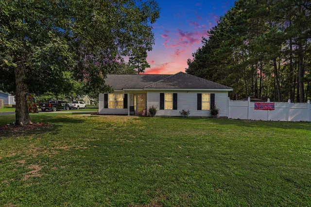 3002 Denine Dr.