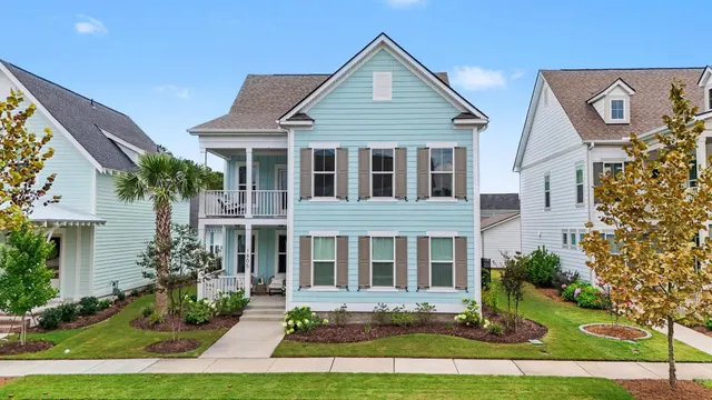 1805 Tryon Dr