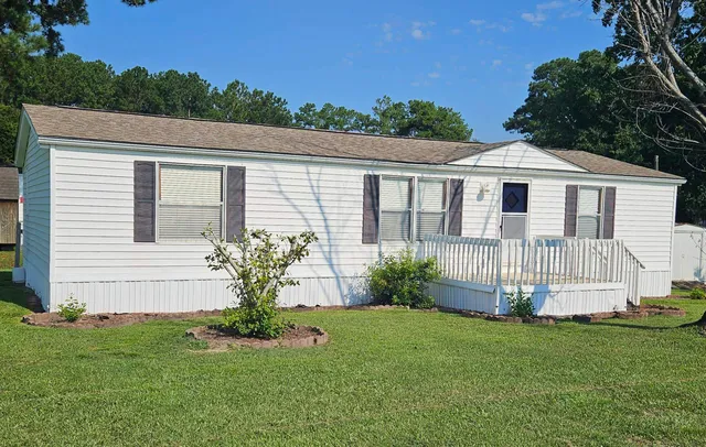 5545 Backwoods Rd.