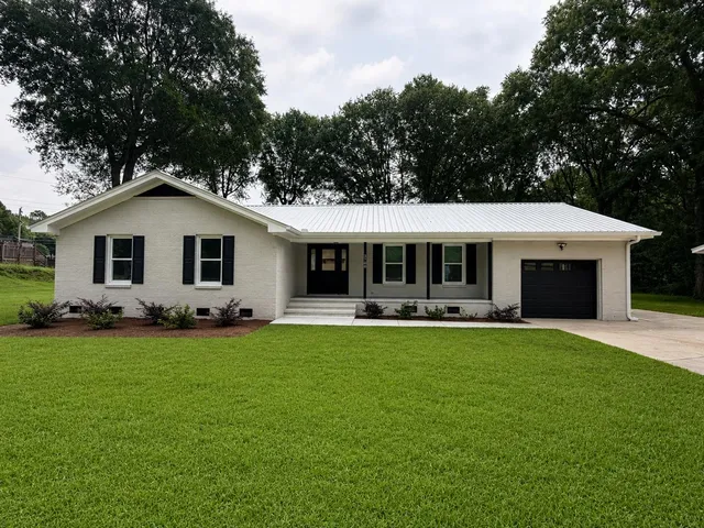 3700 Limerick Rd.
