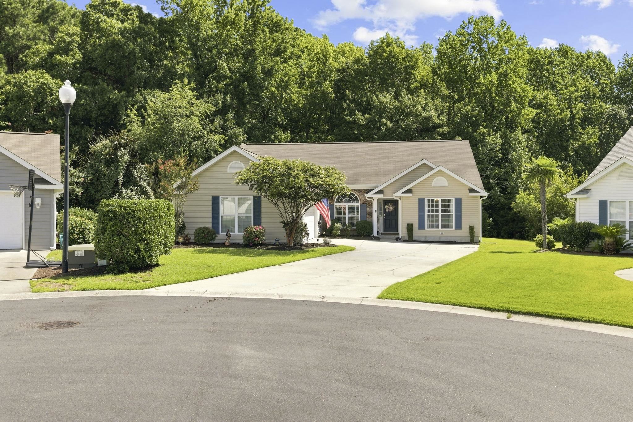 216 Collins Glen Dr. – Murrells Inlet, SC