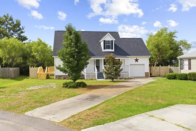 809 Larue Ct.