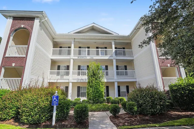 1282 River Oaks Dr.