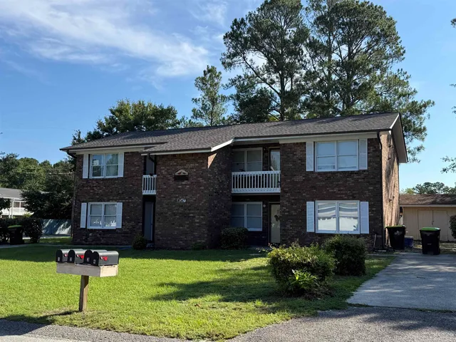 4047 Fairway Dr.
