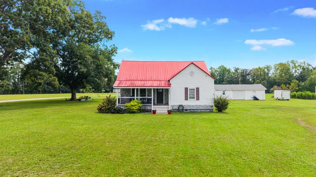 827 Sheila Dr.