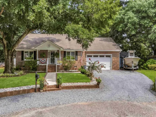 3560 Golden Rod Rd.