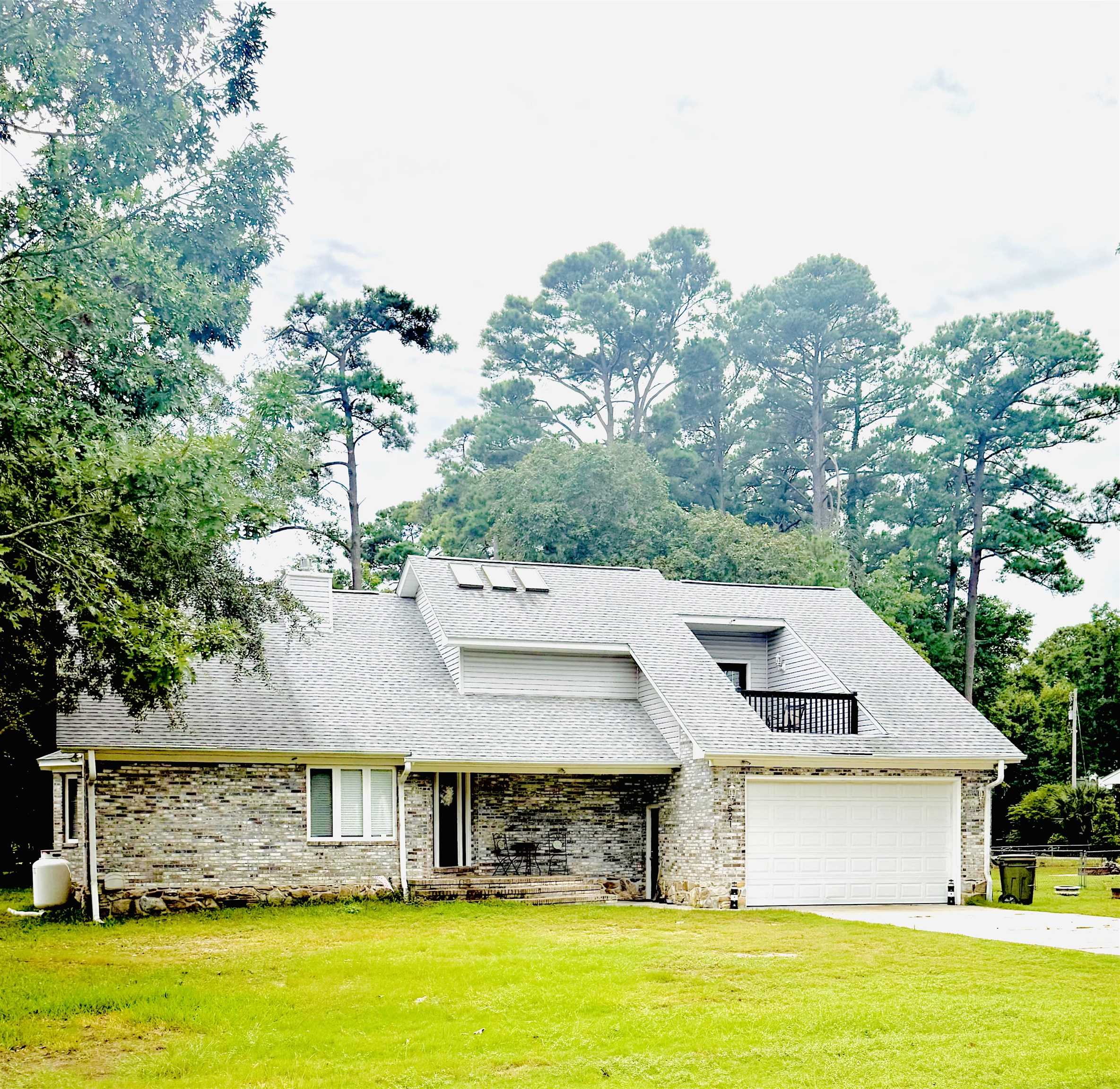 521 16th Ave. N – Surfside Beach, SC
