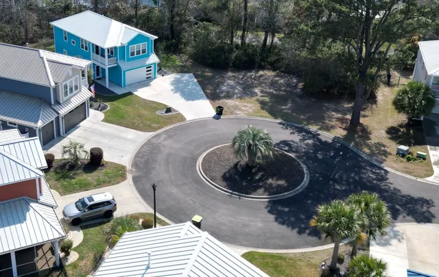 176 Lake Pointe Dr.