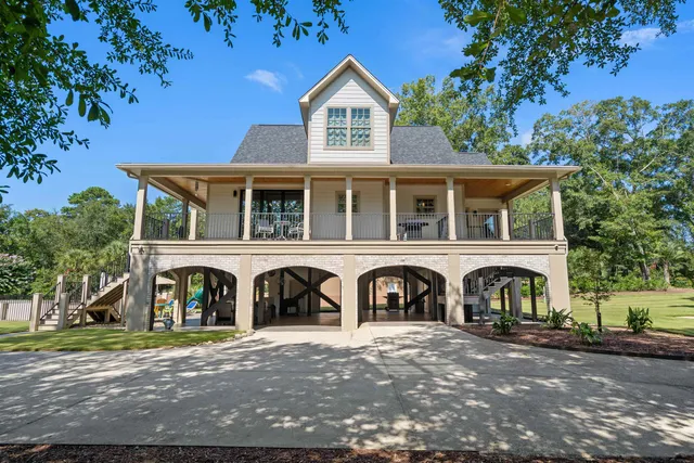 6052 Renata Ln.
