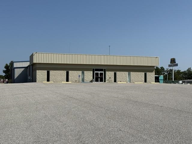 120 W Freight Road – Florence, SC
