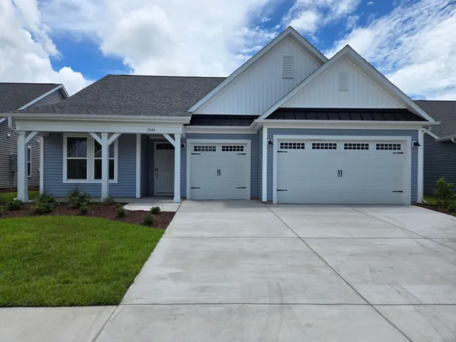 1611 Breakwater Dr.