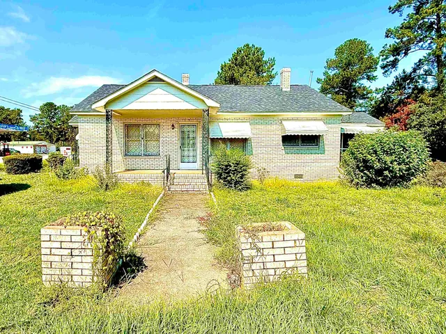 3 N Hazel Ave.