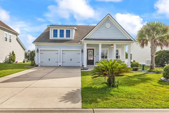 180 Sago Palm Dr.