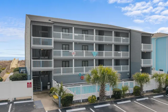 801 S Ocean Blvd.
