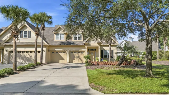 627 Huntington Lake Circle