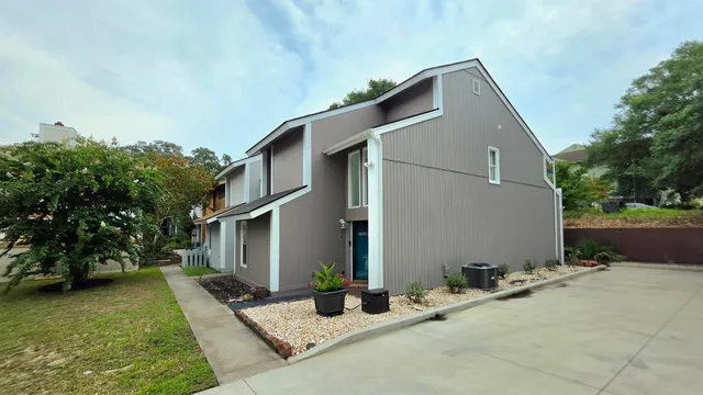 310 74th Ave. N
