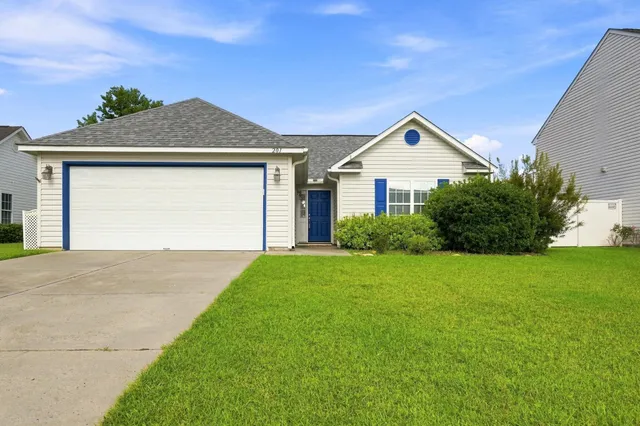 201 Coldwater Circle