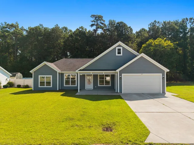 141 Lions Paw Ct.
