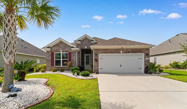 640 Belle Dr.