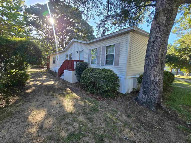 404 Delton Dr.