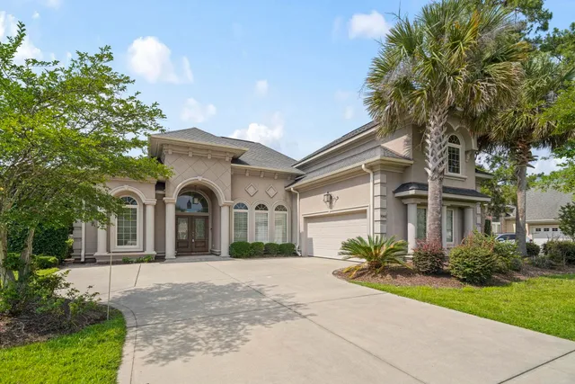 9060 Abingdon Dr.