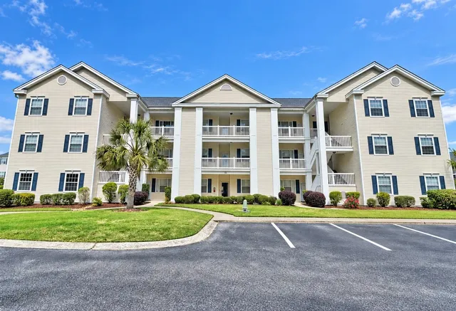 901 West Port Dr.