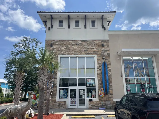 2307 South Kings Hwy.