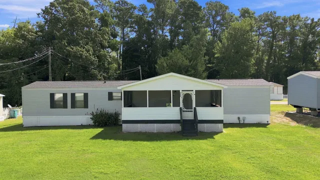 4660 Home Place Circle