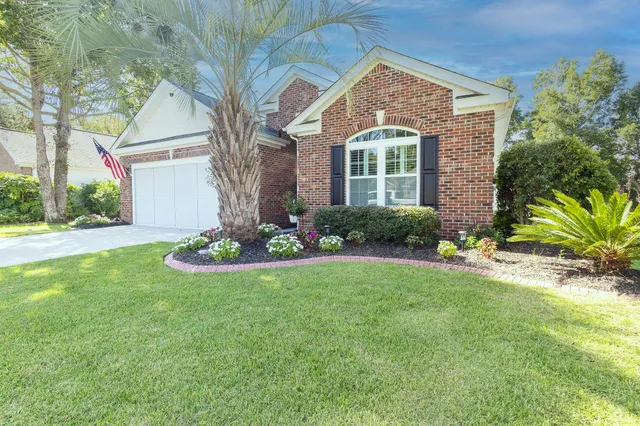 4465 Fringetree Dr.